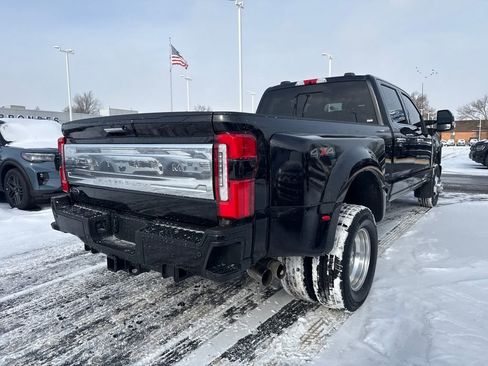 Used 2024 Ford F350 Platinum image 7