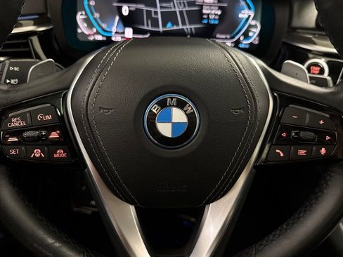 Certified 2023 BMW 530e image 19