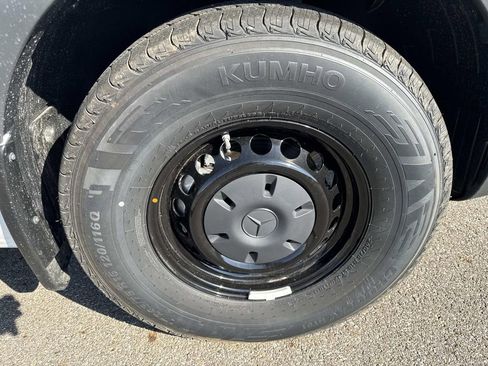 New 2025 Mercedes-Benz Sprinter 2500 image 8