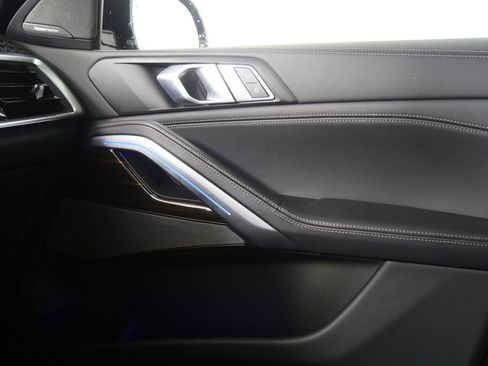 Used 2025 BMW X6 xDrive40i image 30