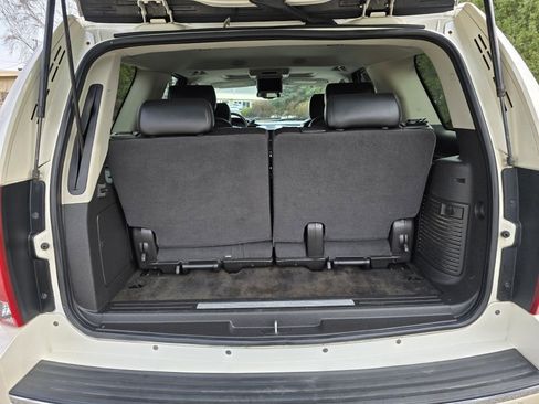 Used 2008 Cadillac Escalade AWD image 15