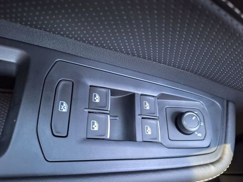 New 2026 Volkswagen Atlas Cross Sport SE image 20