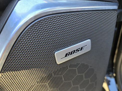 Used 2019 Cadillac Escalade Luxury image 18