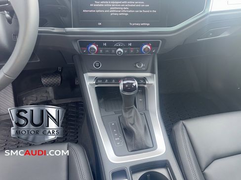 New 2025 Audi Q3 2.0T Premium image 26