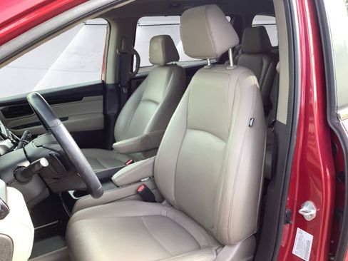 Used 2022 Honda Odyssey Touring image 8