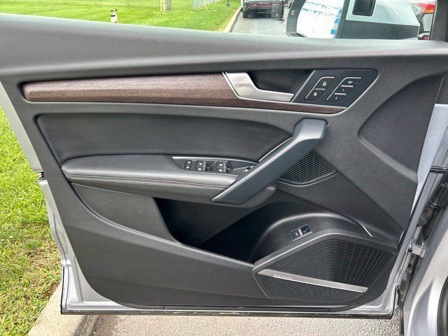 Used 2024 Audi Q5 2.0T Premium Plus AWD/4WD image 10