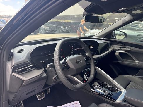 New 2025 Audi SQ5 Premium Plus image 12