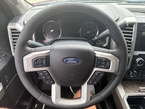 Used 2017 Ford F350 Lariat w/ Chrome Package AWD/4WD image 15