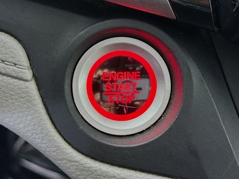 Used 2018 Honda Odyssey EX-L image 21