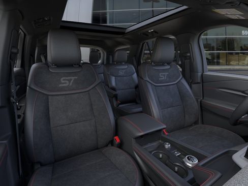 New 2026 Ford Explorer ST image 10