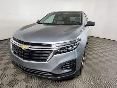 Used 2024 Chevrolet Equinox LS w/ LS Convenience Package AWD/4WD image 11