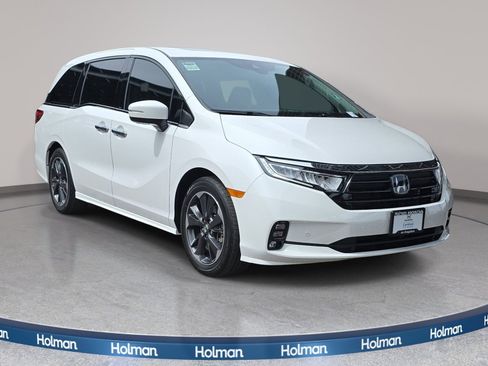 Certified 2024 Honda Odyssey Elite image 9