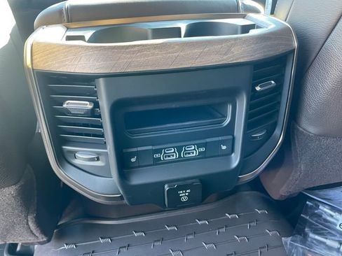 New 2026 RAM 2500 Limited image 16