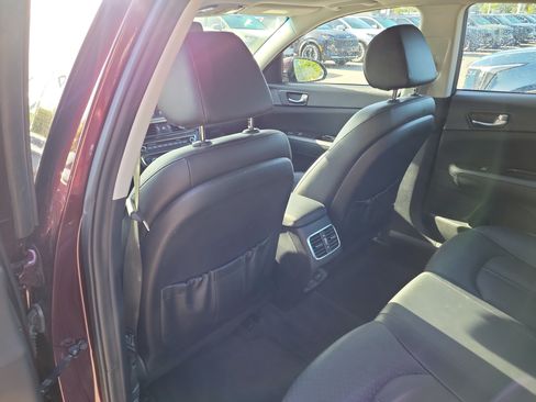Used 2018 Kia Optima EX w/ Premium Package FWD image 15