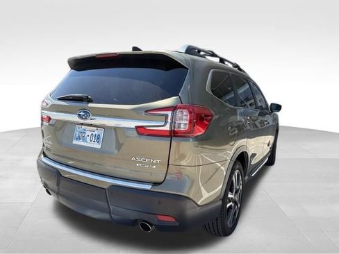 Used 2023 Subaru Ascent Limited AWD/4WD image 2