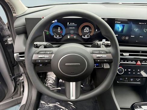 New 2026 Hyundai Tucson SEL image 18