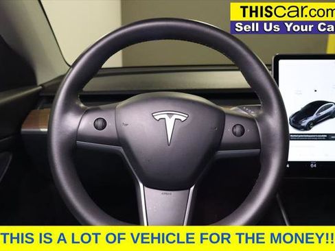 Used 2020 Tesla Model 3 Standard Range Plus image 10
