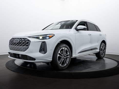 New 2025 Audi Q5 Premium Plus image 6