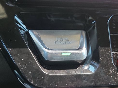 Used 2024 GMC Sierra 2500 Denali w/ Denali Reserve Package image 20