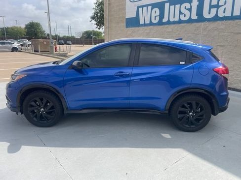 Used 2021 Honda HR-V Sport image 9