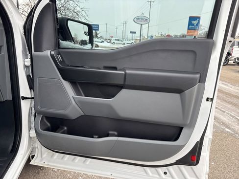 Used 2023 Ford F150 XL w/ Trailer Tow Package image 26