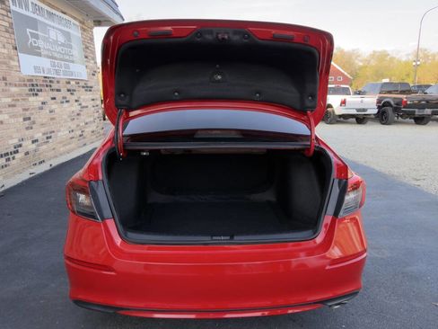 Used 2023 Honda Civic Sport image 10