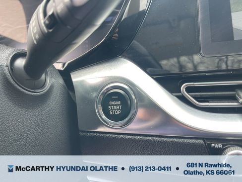 Used 2020 Kia Niro EX Premium image 27