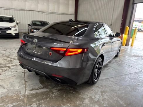 Used 2020 Alfa Romeo Giulia AWD w/ Quick Order Package 22J Sport image 5