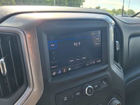 Used 2025 Chevrolet Silverado 2500 Custom w/ Custom Value Package AWD/4WD image 22