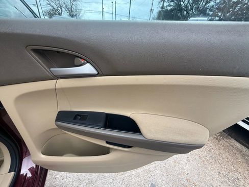 Used 2010 Honda Accord LX image 20