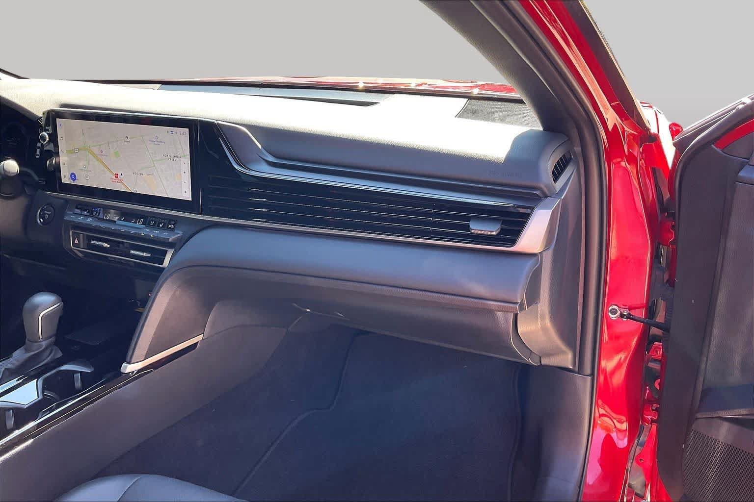 Used 2026 Toyota Camry XSE w/ Premium Package FWD image 18