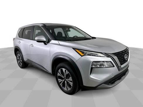 Used 2023 Nissan Rogue SV AWD/4WD image 2