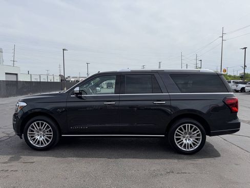 Used 2023 Ford Expedition Max Platinum AWD/4WD image 6
