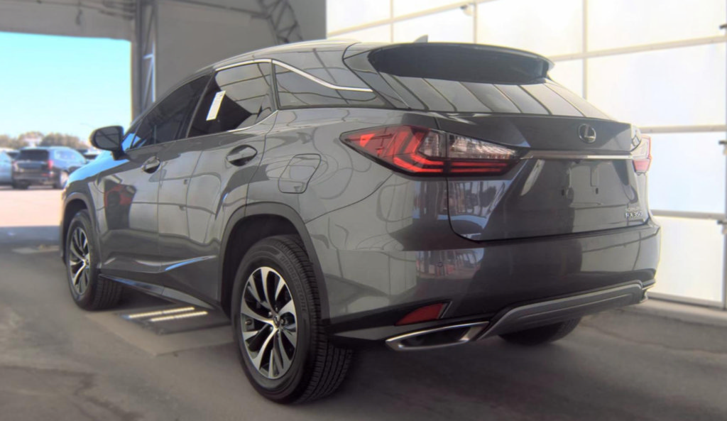 Used 2022 Lexus RX 350 AWD w/ Premium Package image 2