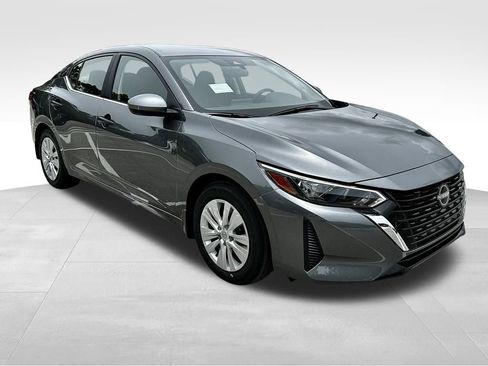 New 2025 Nissan Sentra S image 2