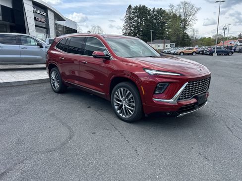New 2026 Buick Enclave Avenir w/ Super Cruise Package AWD/4WD image 13