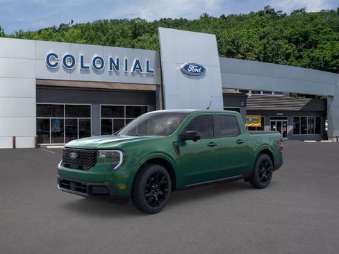 New 2025 Ford Maverick Lariat w/ Black Appearance Package image 1