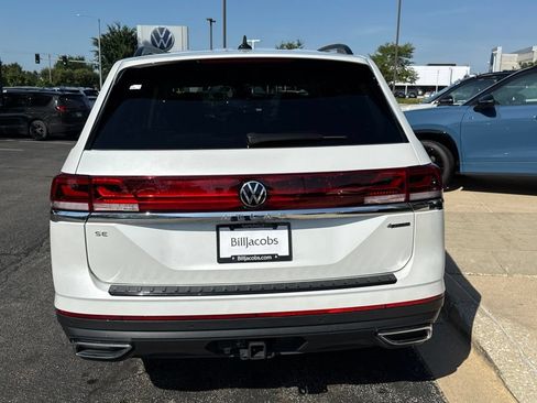 Used 2026 Volkswagen Atlas SE w/ Black Wheel Package AWD/4WD image 5