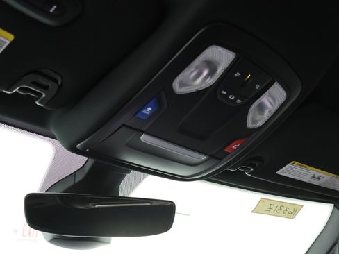 Used 2022 RAM 2500 Big Horn w/ Night Edition image 12