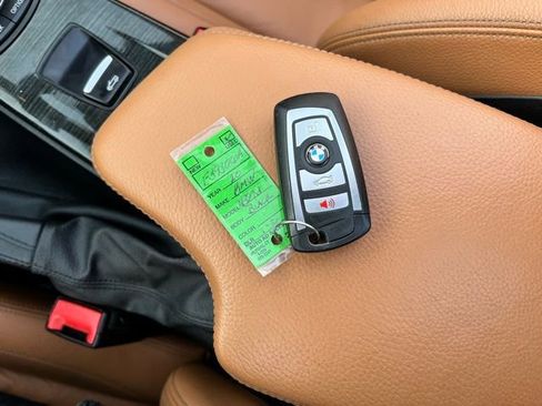 Used 2020 BMW 430i xDrive Convertible w/ Executive Package image 43