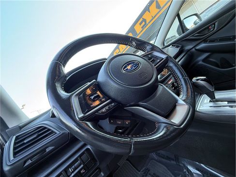 Used 2018 Subaru Crosstrek 2.0i Premium image 9