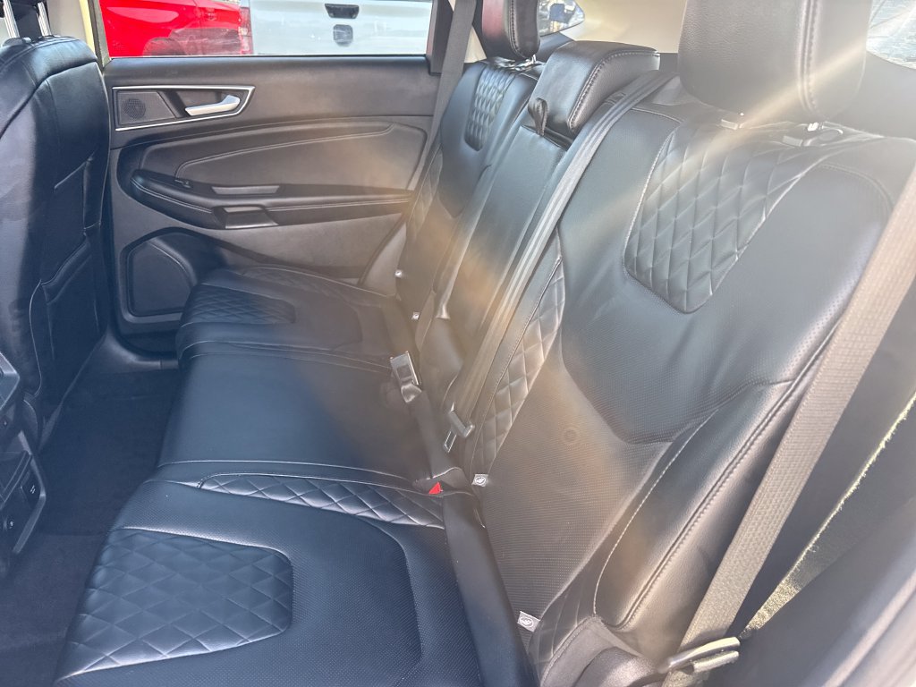 Used 2024 Ford Edge Titanium w/ Equipment Group 301A AWD/4WD image 18