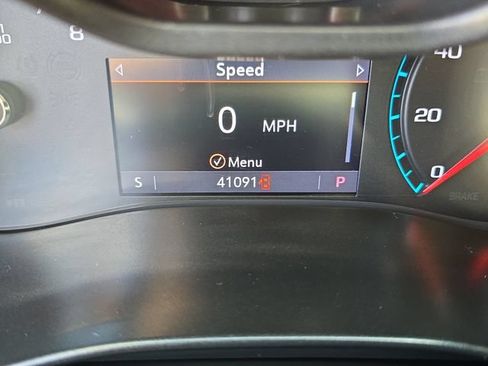 Certified 2022 GMC Canyon Denali RWD image 28