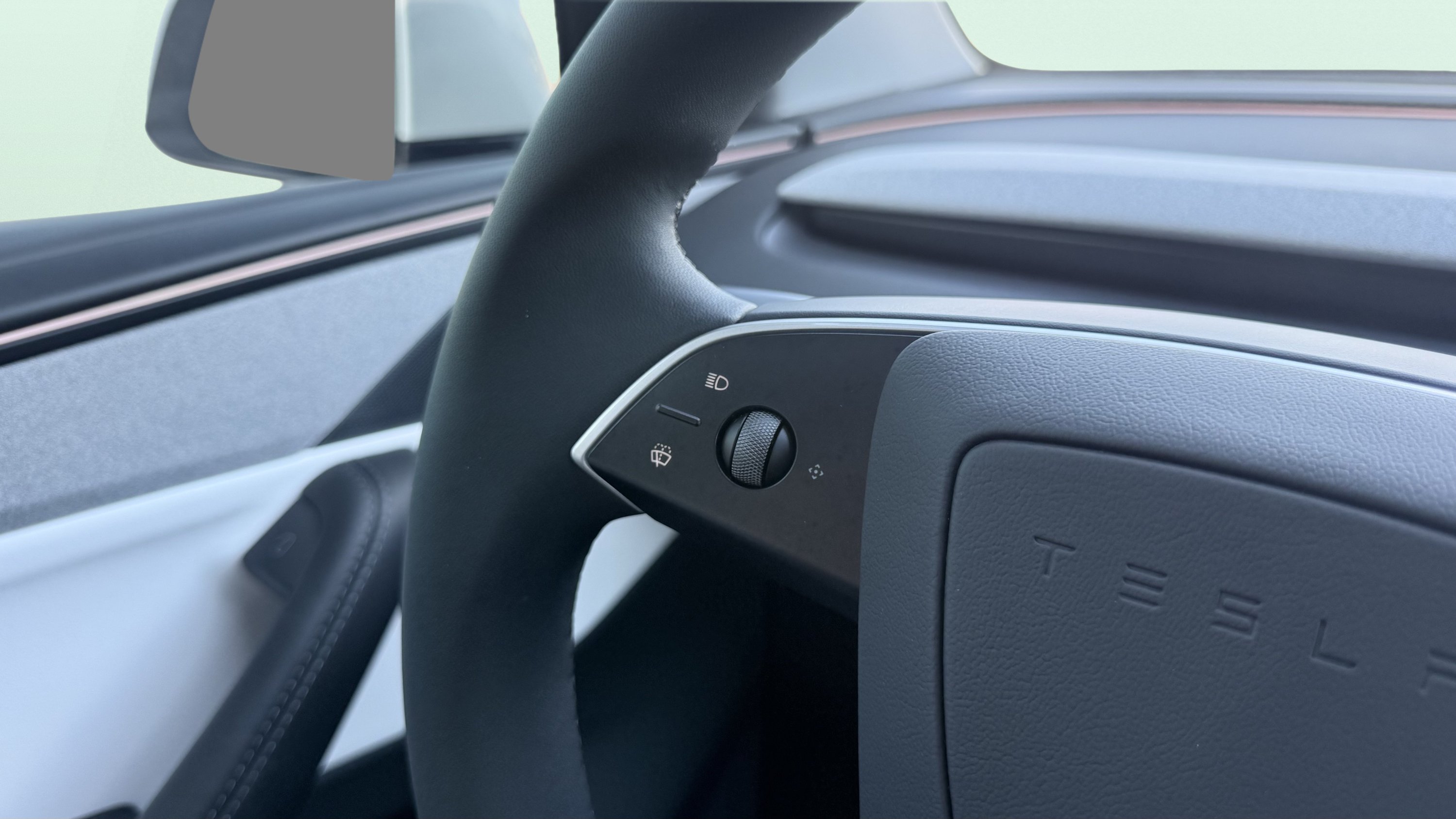 Used 2026 Tesla Model Y 2WD image 58