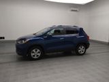 Used 2020 Chevrolet Trax LT w/ LT Convenience Package image 2