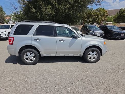 Used 2009 Ford Escape XLT FWD image 6