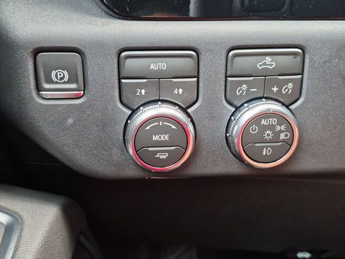 New 2026 GMC Sierra 1500 Elevation AWD/4WD image 26