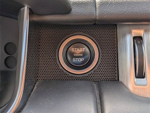 Used 2016 Land Rover Range Rover HSE image 29