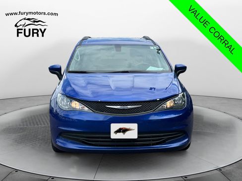 Used 2019 Chrysler Pacifica L FWD image 8