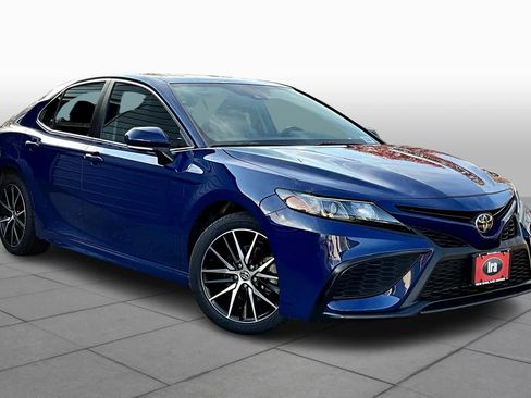 Certified 2023 Toyota Camry SE image 2